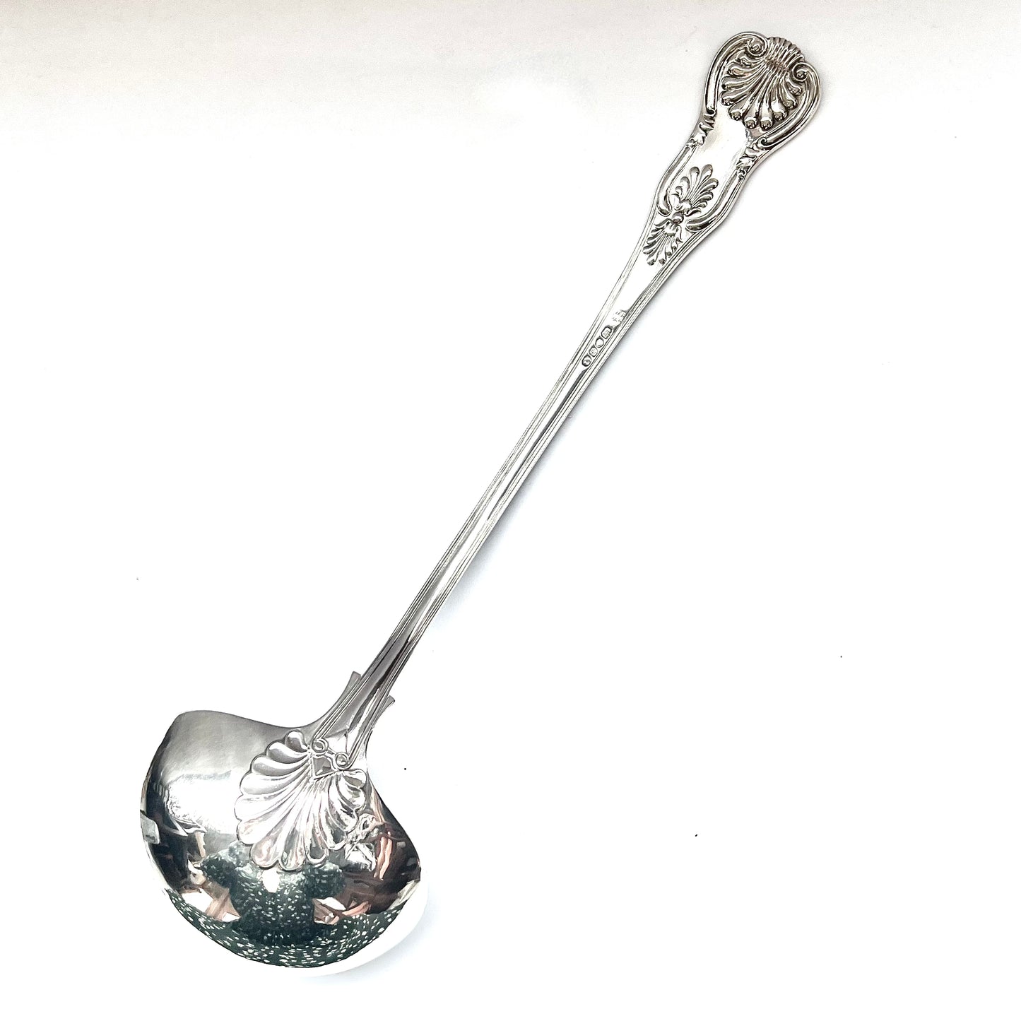 Highly Collectible Queens Patterned Ladle by William Bateman & Daniel Ball, 1840.