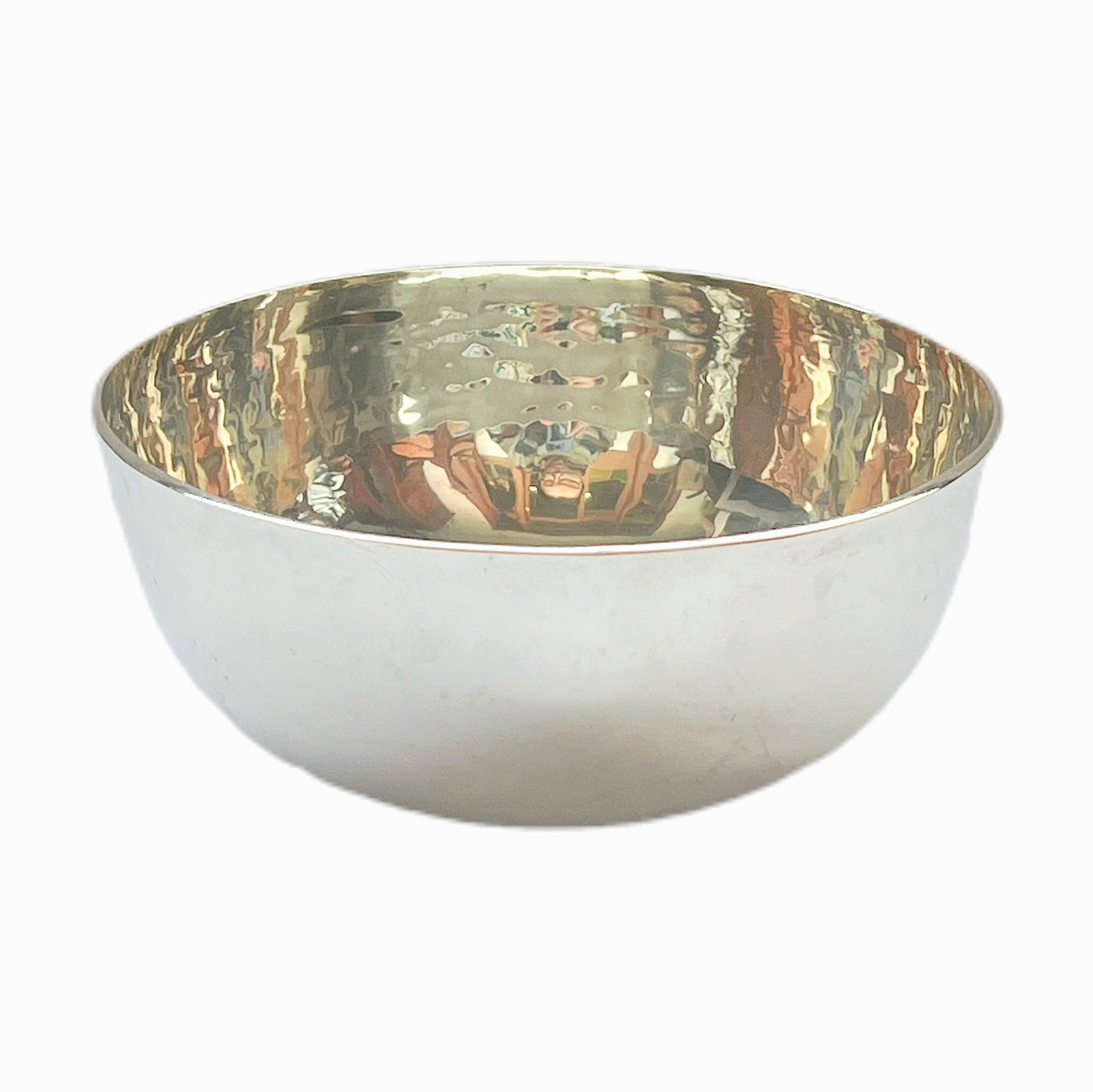 British Arts and Crafts sterling silver bowl, Goldsmiths & Silversmiths, London, 1913