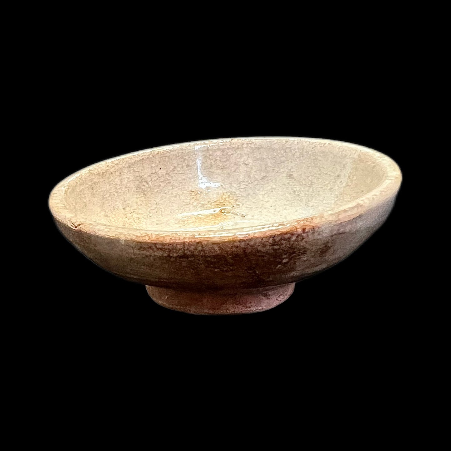 Antique Song Dynasty DIng ware sauce dipping bowl
