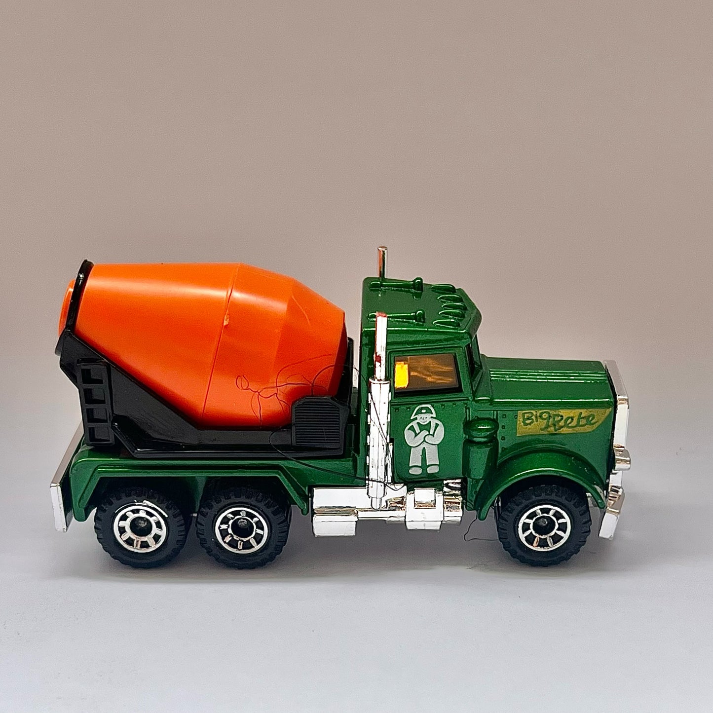 Rare MB19 Peterbilt Cement Truck Matchbox Car, made in England circa 1982