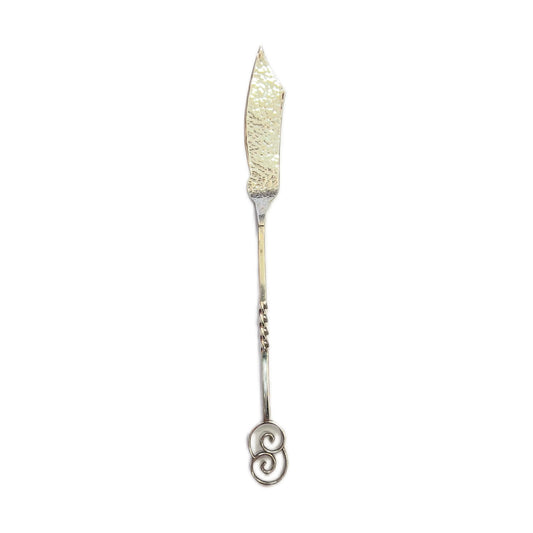 Vintage possibly Antique Australian Sargison’s Arts and Crafts sterling silver spreader