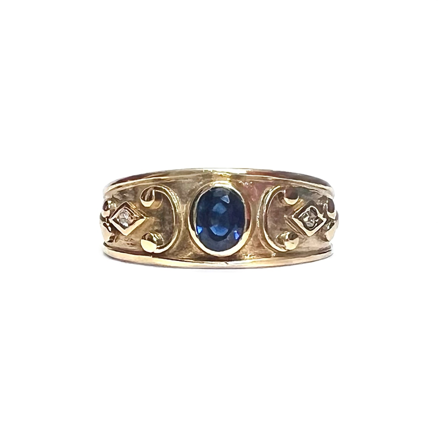 Midcentury 9ct gold, sapphire and diamond ring