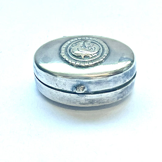 Vintage 20th century Indian, possibly South East Asian Hindu bird motif silver trinket or pill box