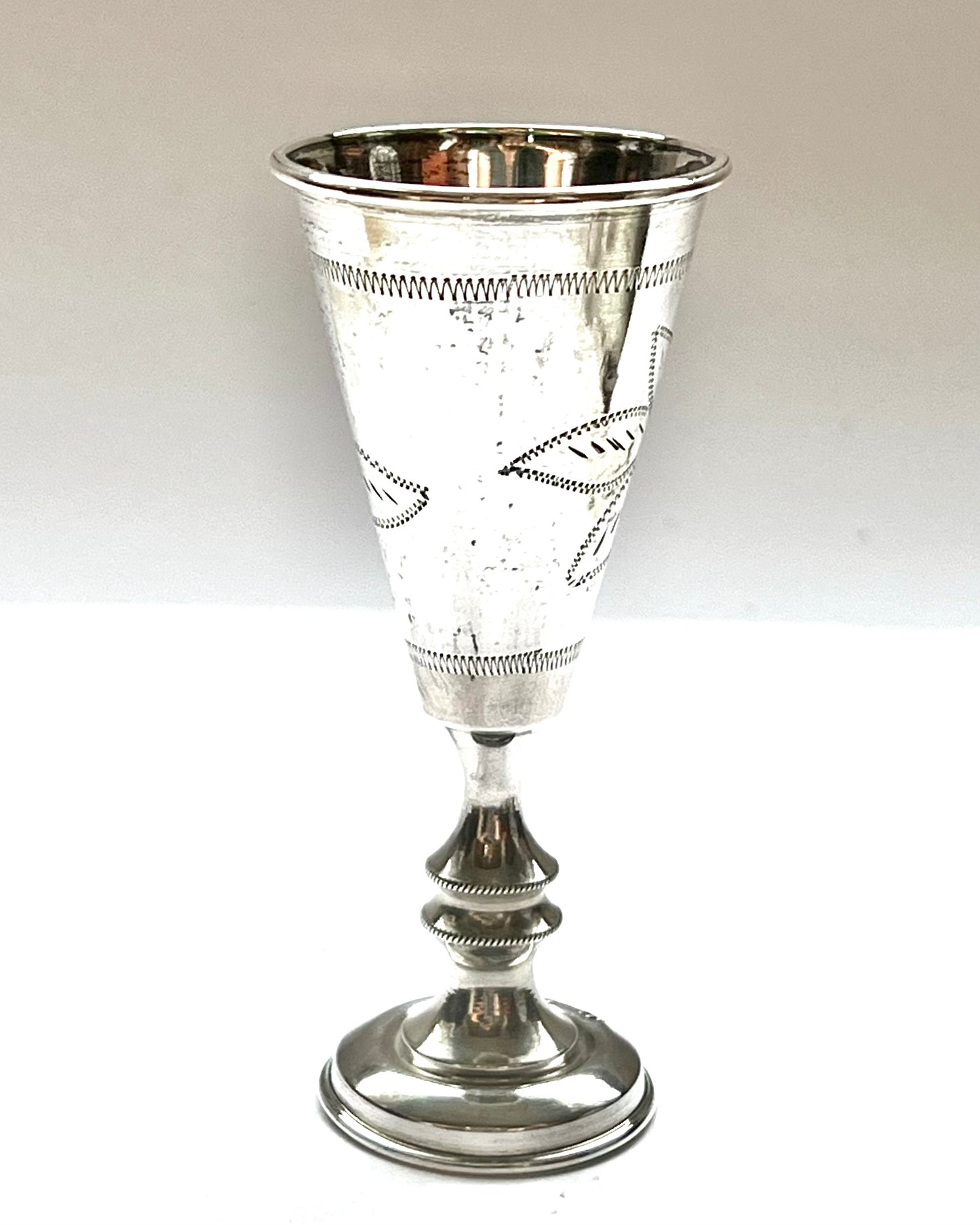 Antique English George V sterling silver wine goblet or kiddush cup with marks for Josef Zweif, Birmingham, 1911