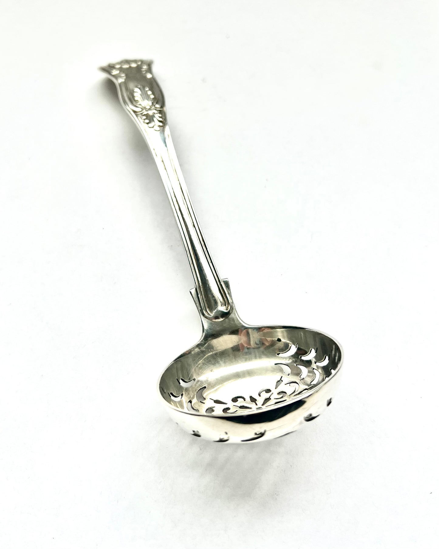 Antique High Victorian sterling silver sugar sifter, double struck in King’s Pattern. Marks for Francis Higgins II, London, 1861