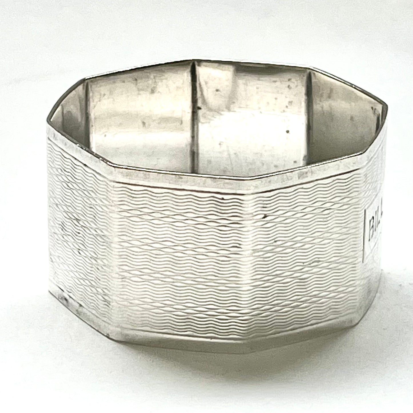 Fine Art Deco George V sterling silver serviette or napkin ring, marks for Deakin & Francis Ltd, Birmingham, 1924