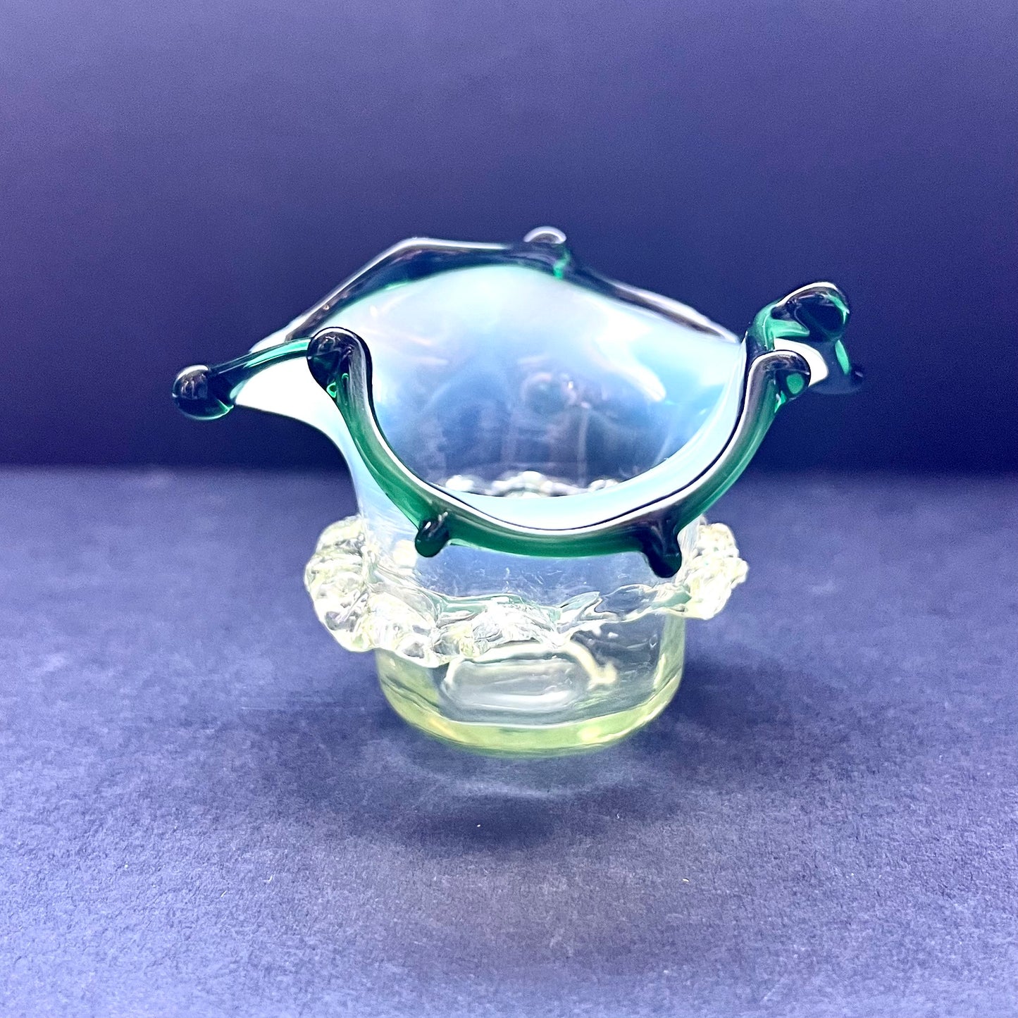 Beautiful little Victorian uranium and opalescent glass open salt cellar