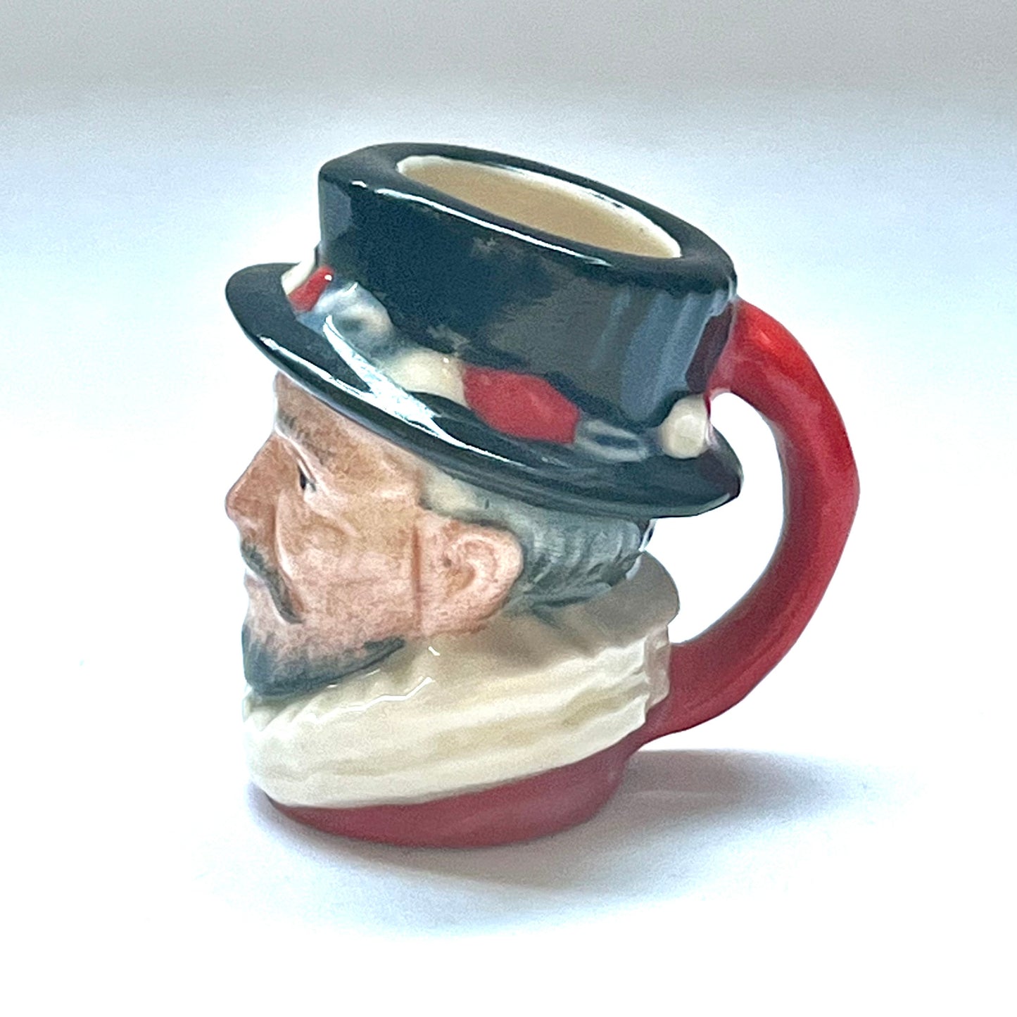 Royal Doulton Beefeater toby jug in the miniature size, RDICC Collectors Club Exclusive circa 1987