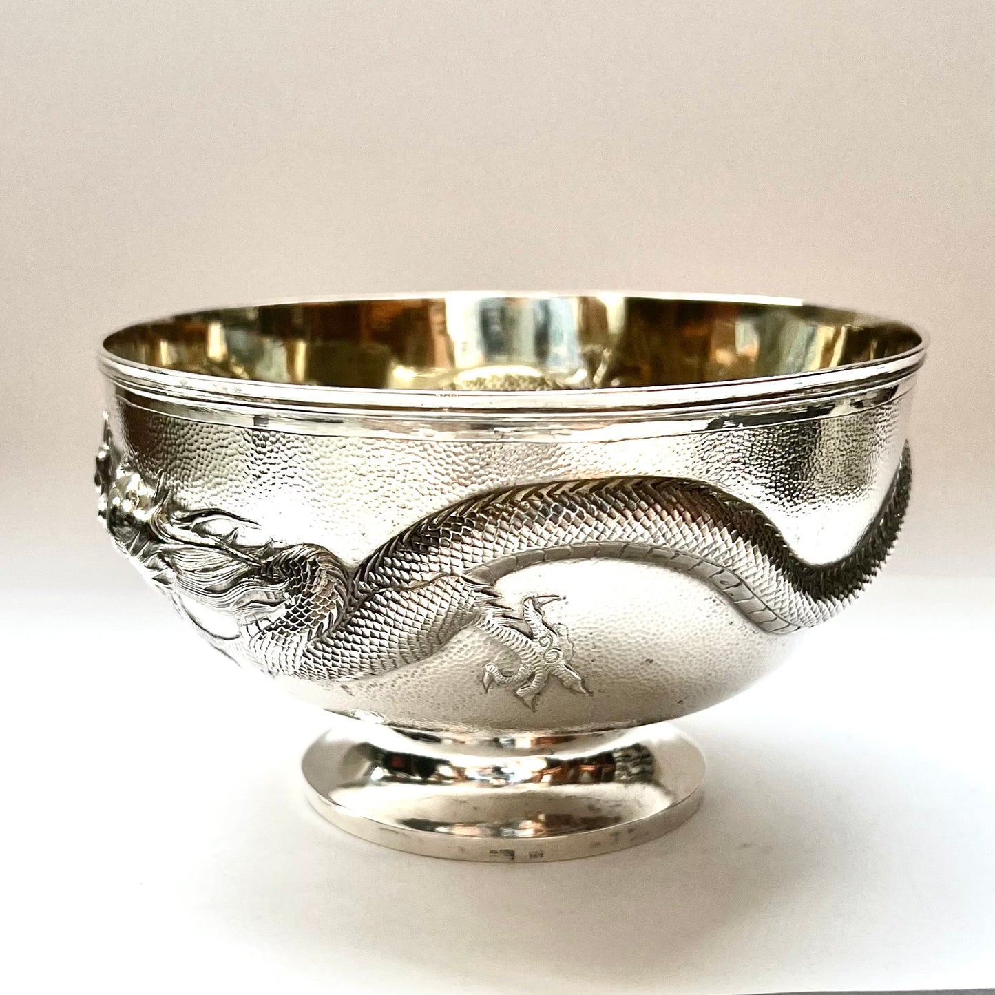 Antique Chinese export silver trophy bowl with twin dragon motifs, with marks for Tuck Chang, a renowned Shanghai retail silversmith