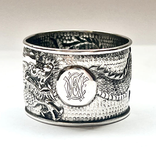 Rare and exceptional antique Chinese export silver napkin ring circa mid to late 19th century by Cumshing