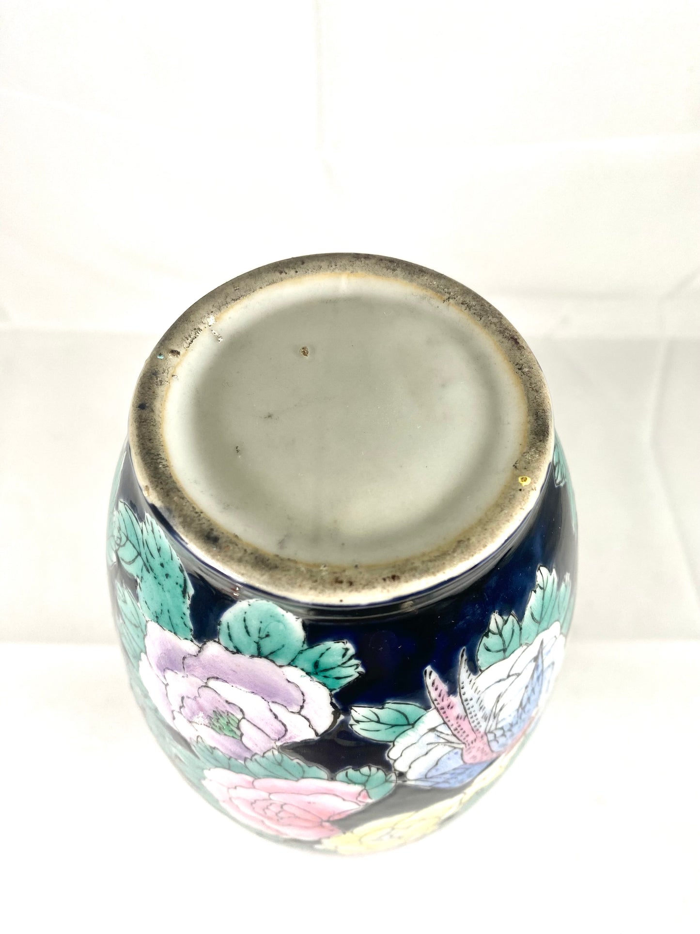 Vintage 1970s-80s Jingdezhen Black Famille Rose Vase, likely painted in Hong Kong