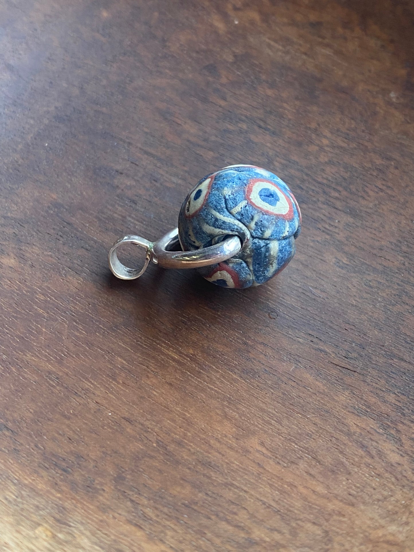 古代 Millefiori 玻璃贸易珠、爪哇 Jatim 分层眼珠、旋转表链吊坠