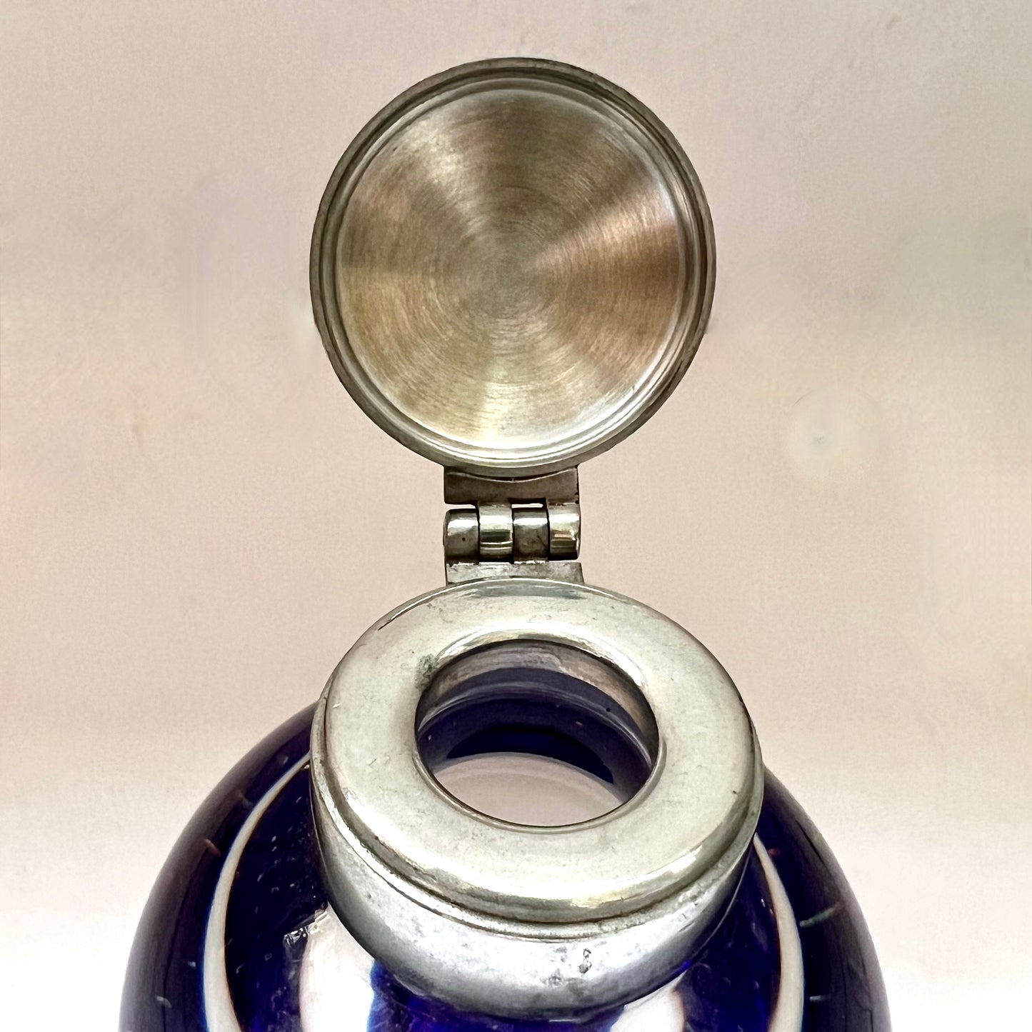 Mid-century cobalt Caithness art glass paperweight inkwell, 1970s