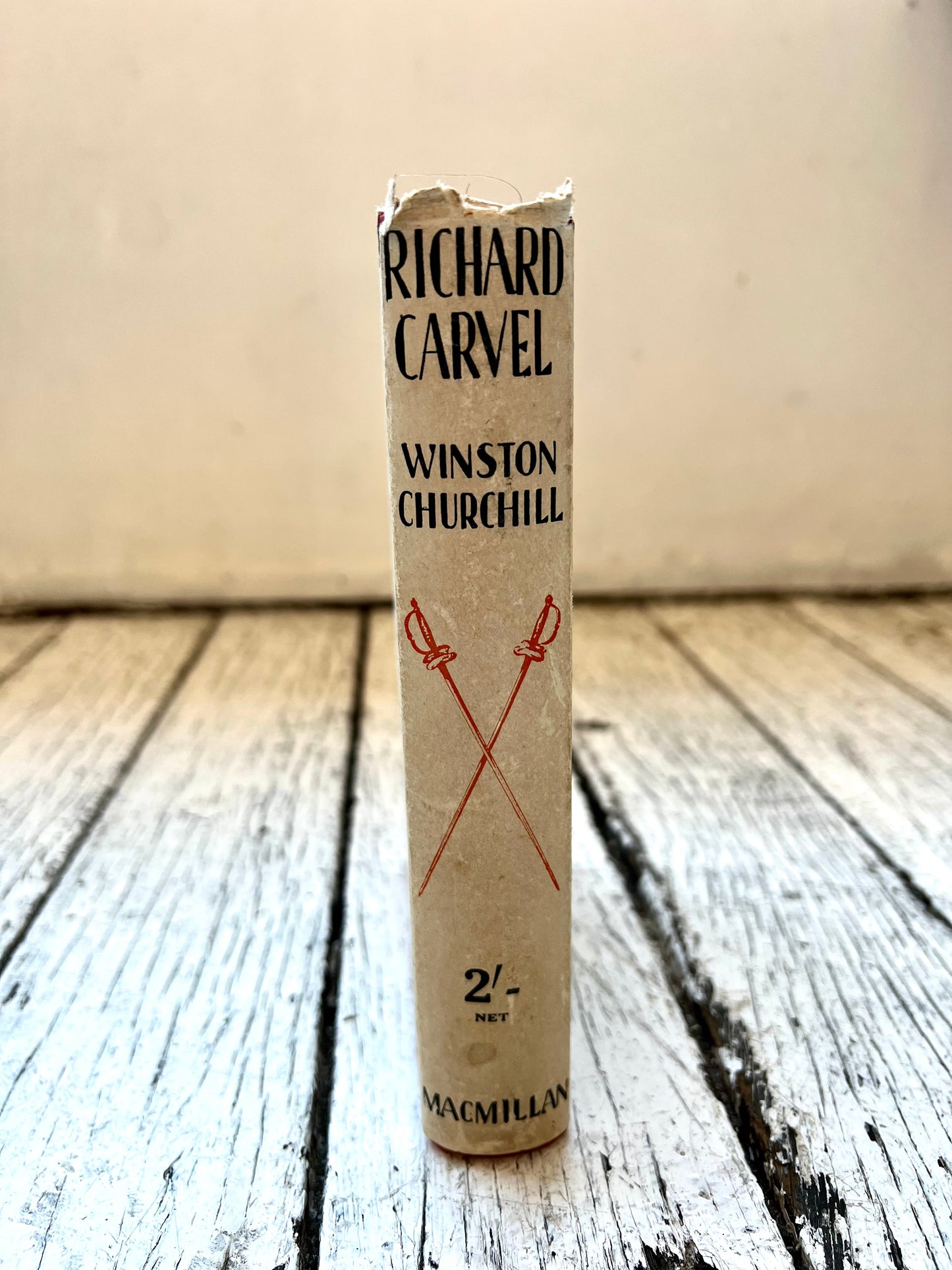 温斯顿·丘吉尔的复古装饰艺术封面“理查德·卡维尔”精装书，1935 年版