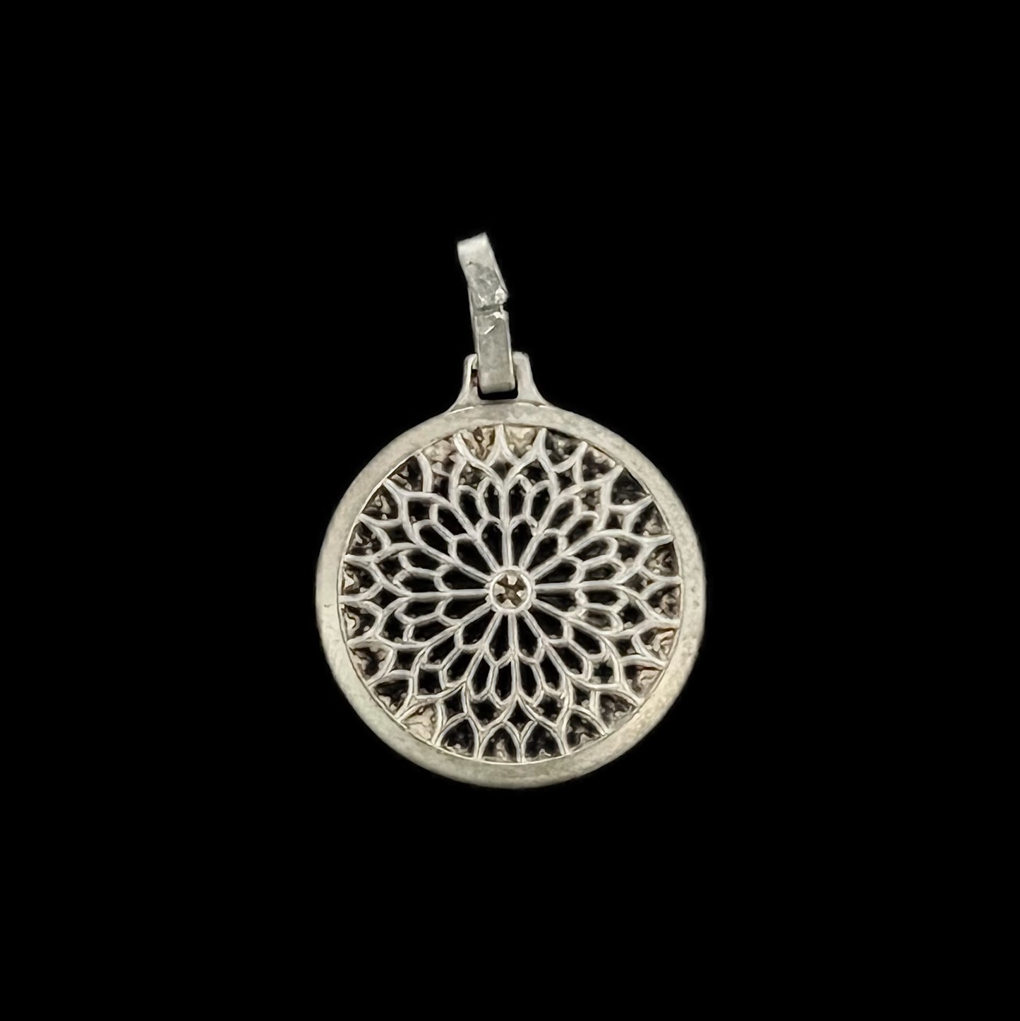 Vintage French .800 silver Notre Dame des Victoires religious Madonna charm/pendant