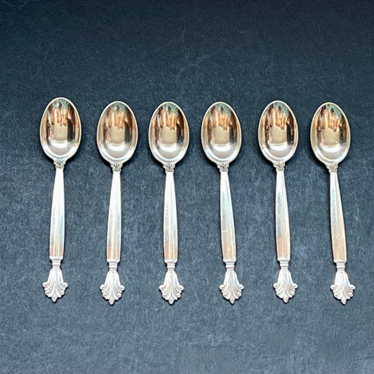 Vintage Georg Jensen Set of 6 small tea or demitasse sterling silver spoons, Acanthus Design