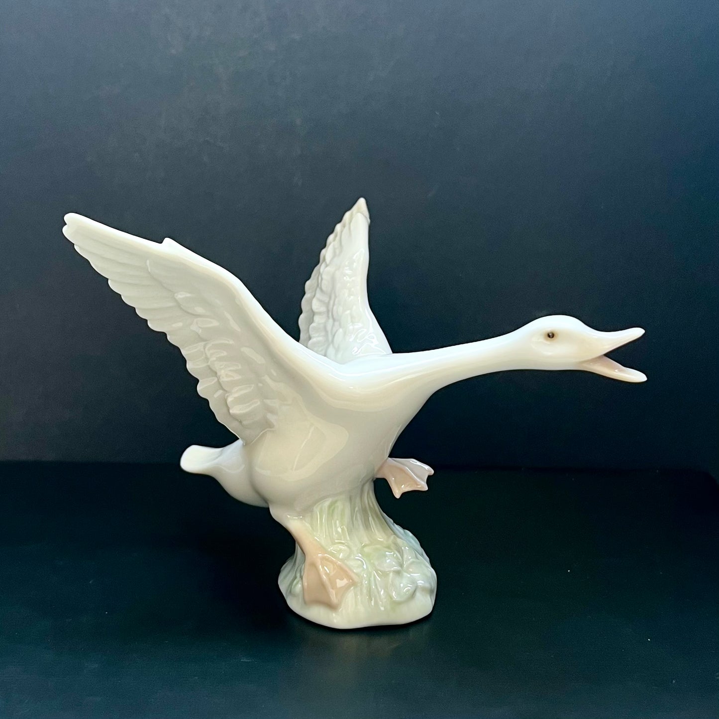 Vintage Spanish Lladro Porcelain Figurine, Jumping Duck Figurine, late 20th century