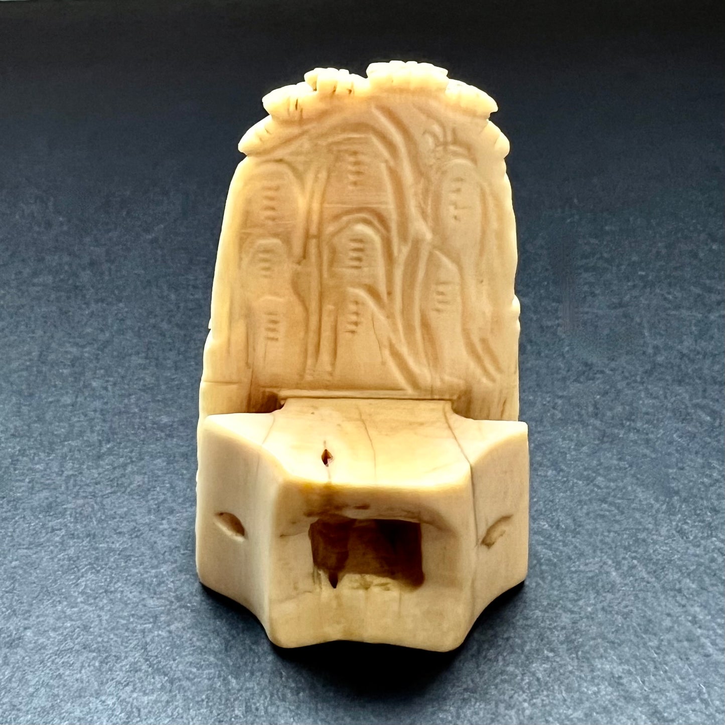 Antique carved ivory Cantonese export head or hat ornament