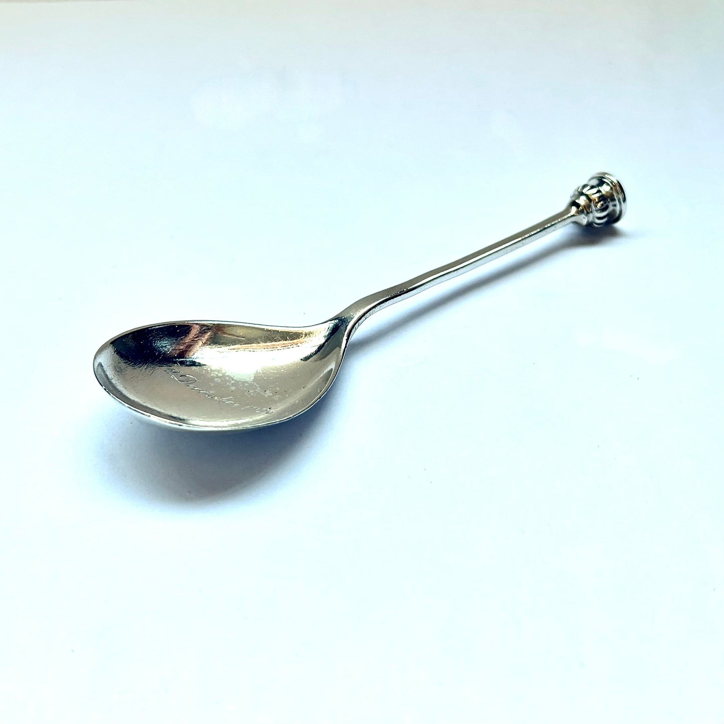 Art Deco George V sterling silver seal-top spoon, F J Ross & Sons, Chester, 1925