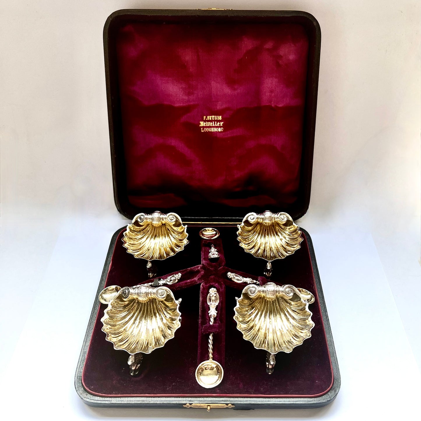 Exquisite High Victorian set of 4 sterling silver and gilt shell-form salt cellars with matching spoons, Alexander Macrae, Original Case.