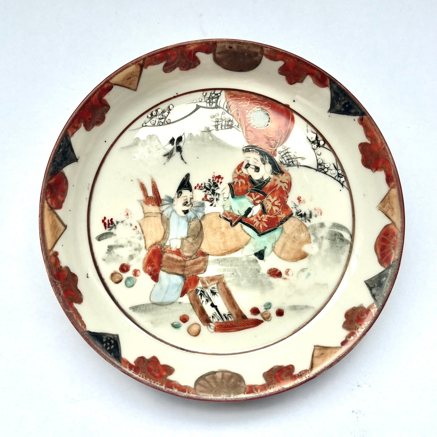 大正至昭和时期（1920 年代至 1930 年代）的古董日本九谷手绘盘子