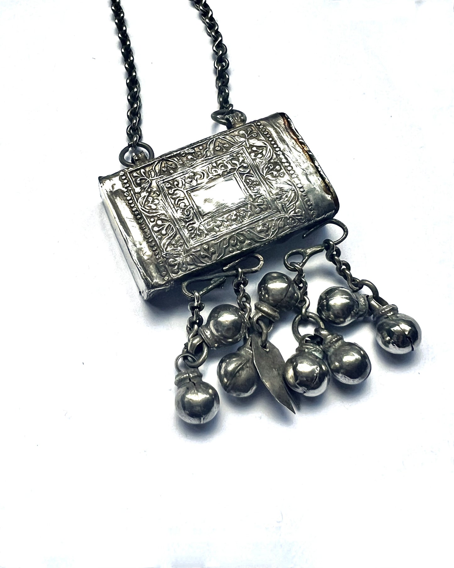 Lovely antique Rajasthani silver amulet/ prayer box necklace, circa 19th century