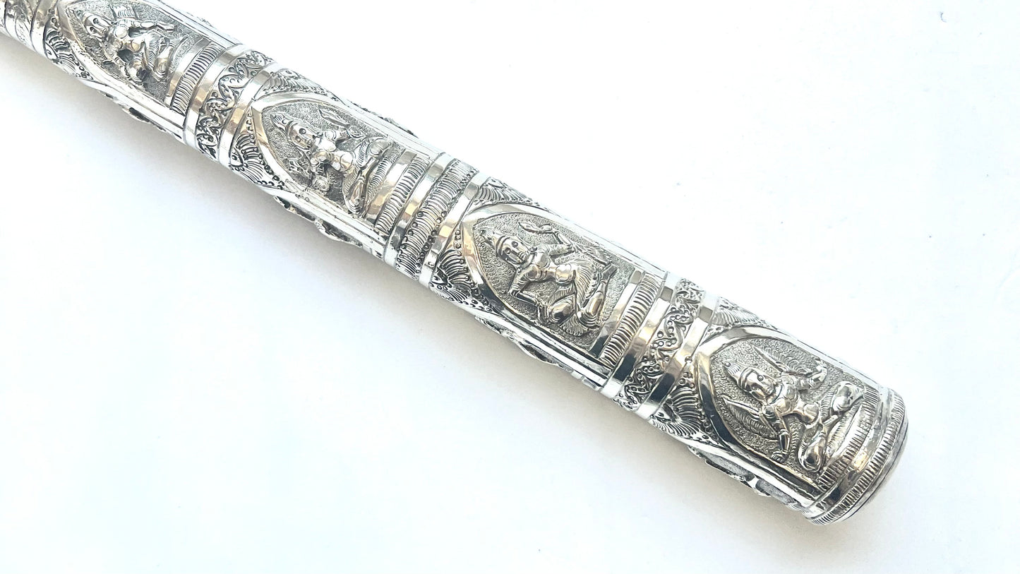 Antique mid to late 19th century Anglo-Indian Swami Madras silver parasol handle