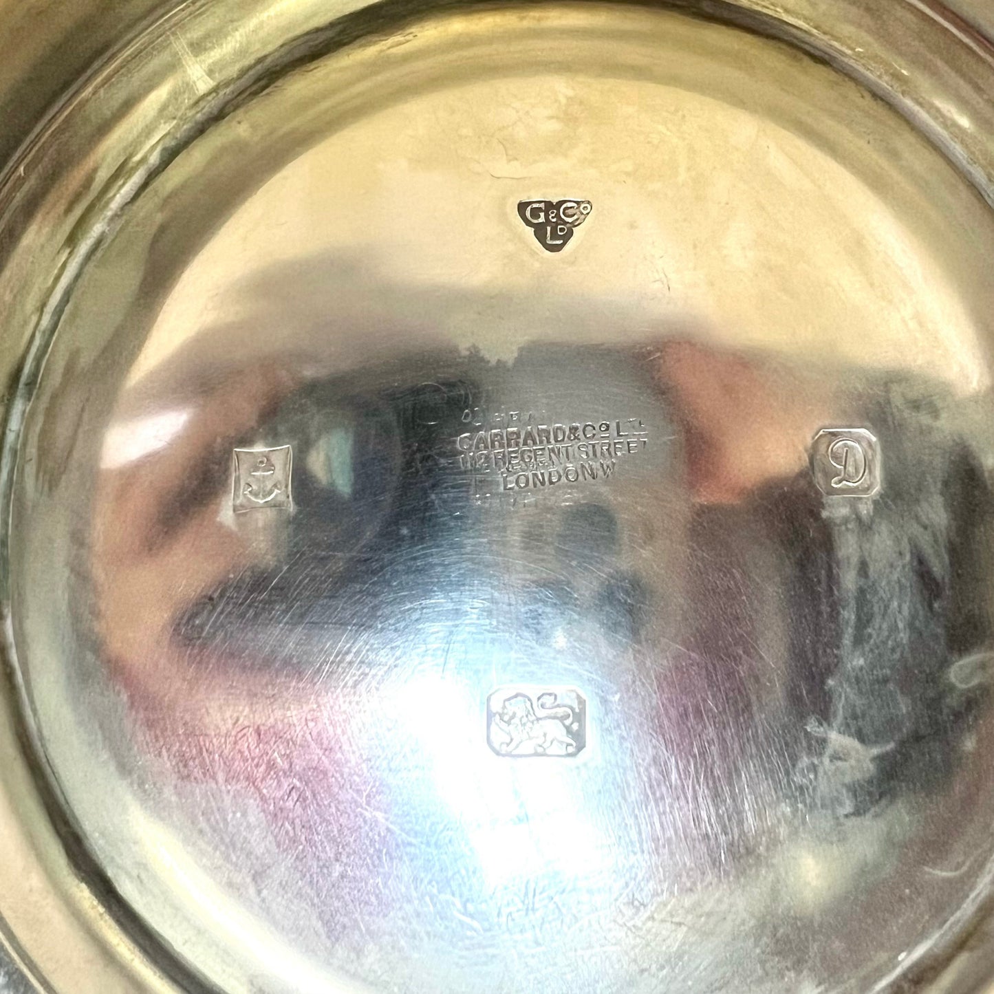 Aintage QEII Garrard & Co. sterling silver hot water pot