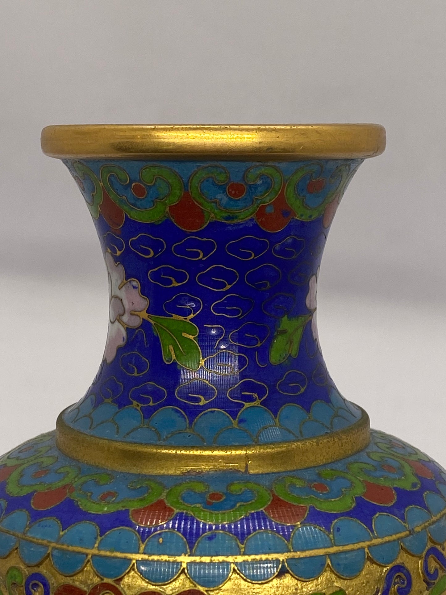 Vintage (very old) Chinese Cloisonné Vase