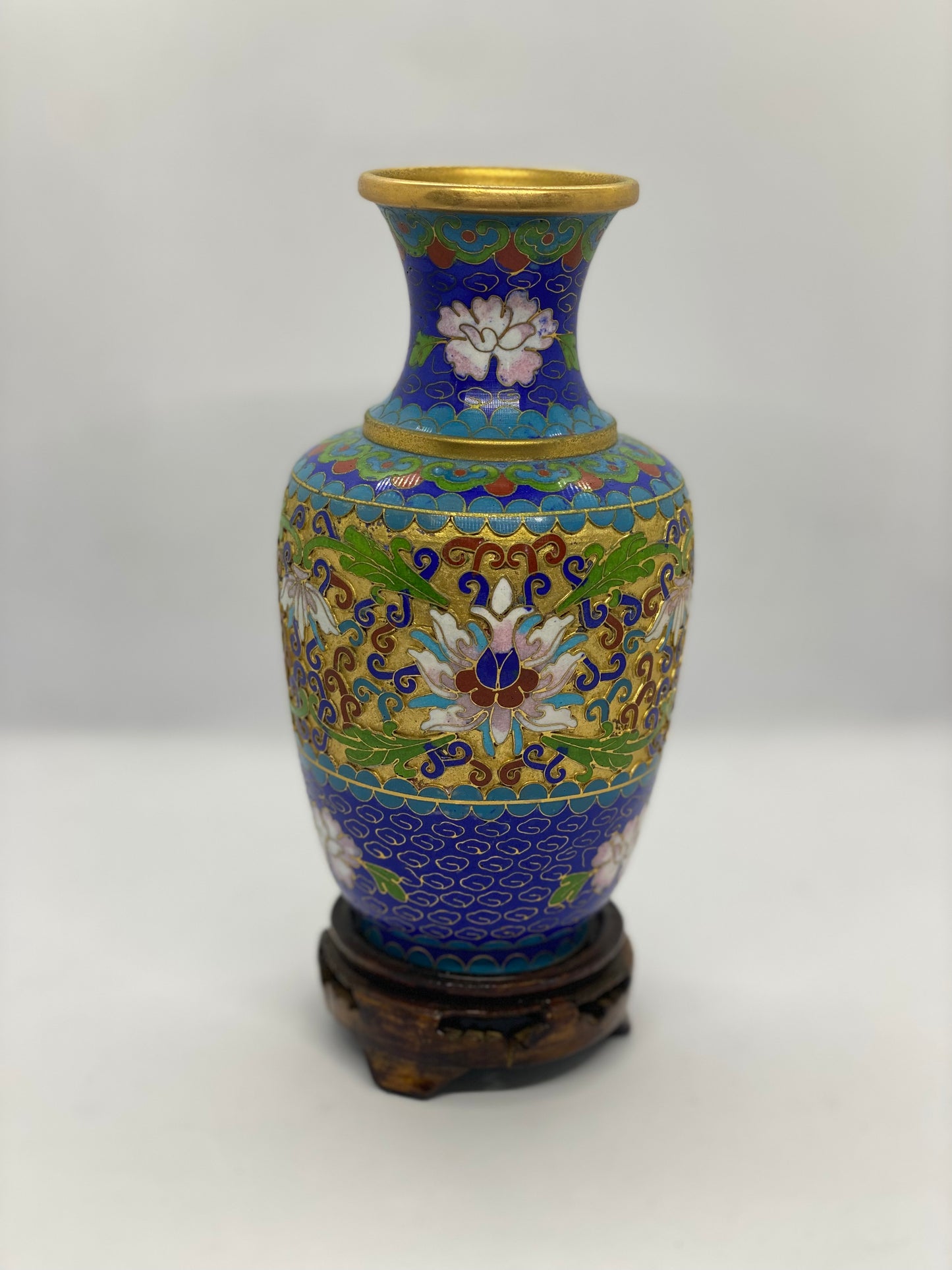 Vintage (very old) Chinese Cloisonné Vase