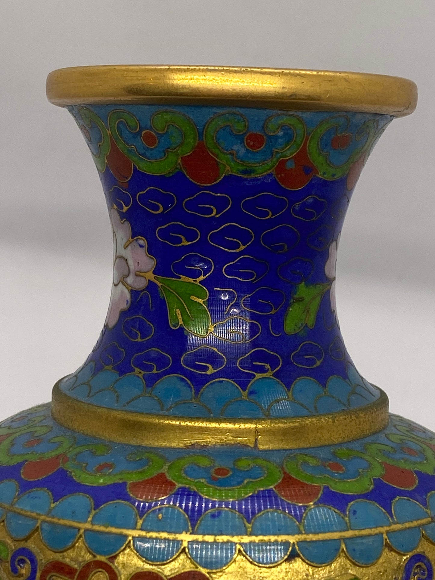 Vintage (very old) Chinese Cloisonné Vase