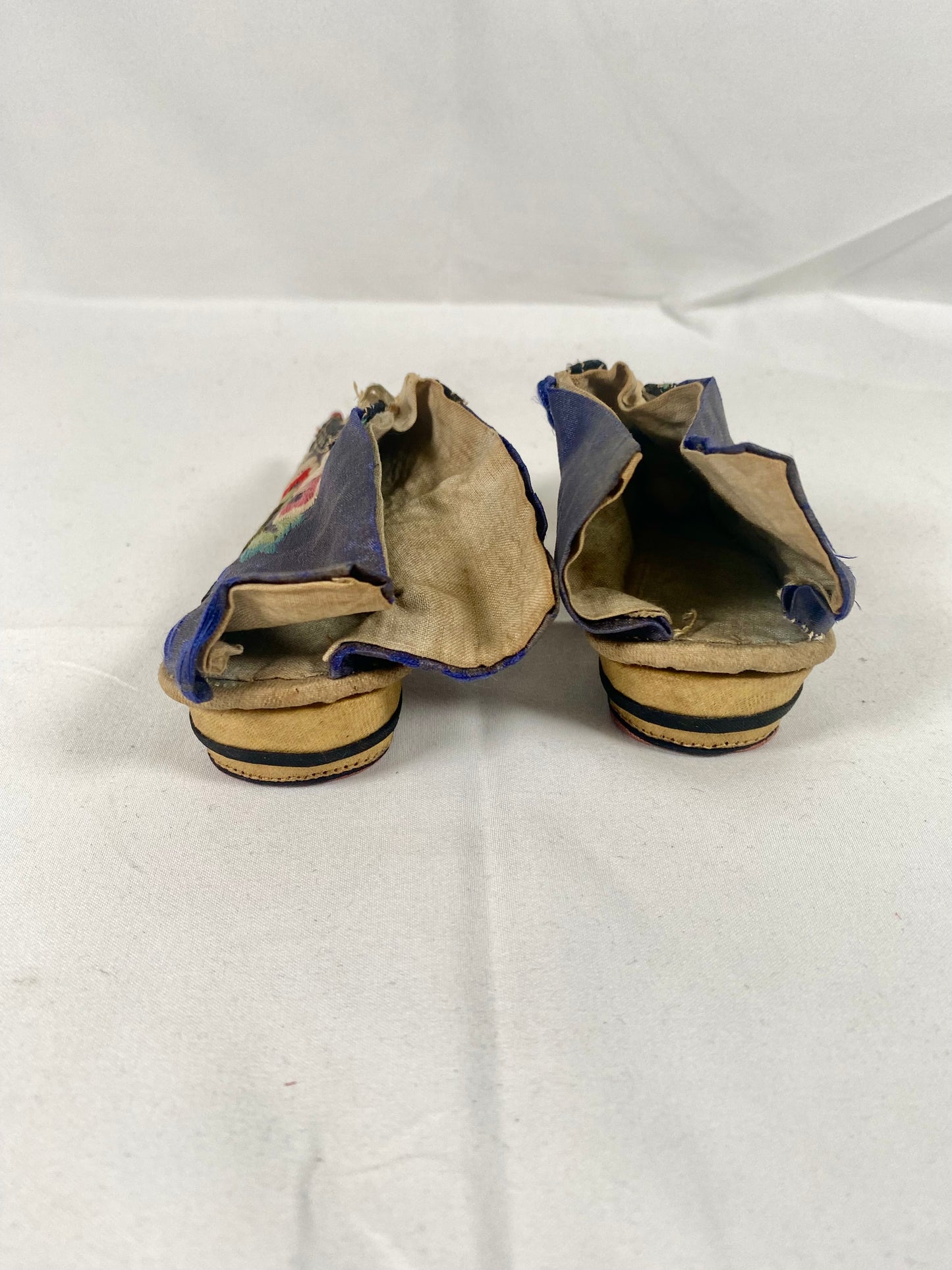 Antique Chinese Lotus / Golden Lily Shoes circa late 19th century, Silk w Curled Toes