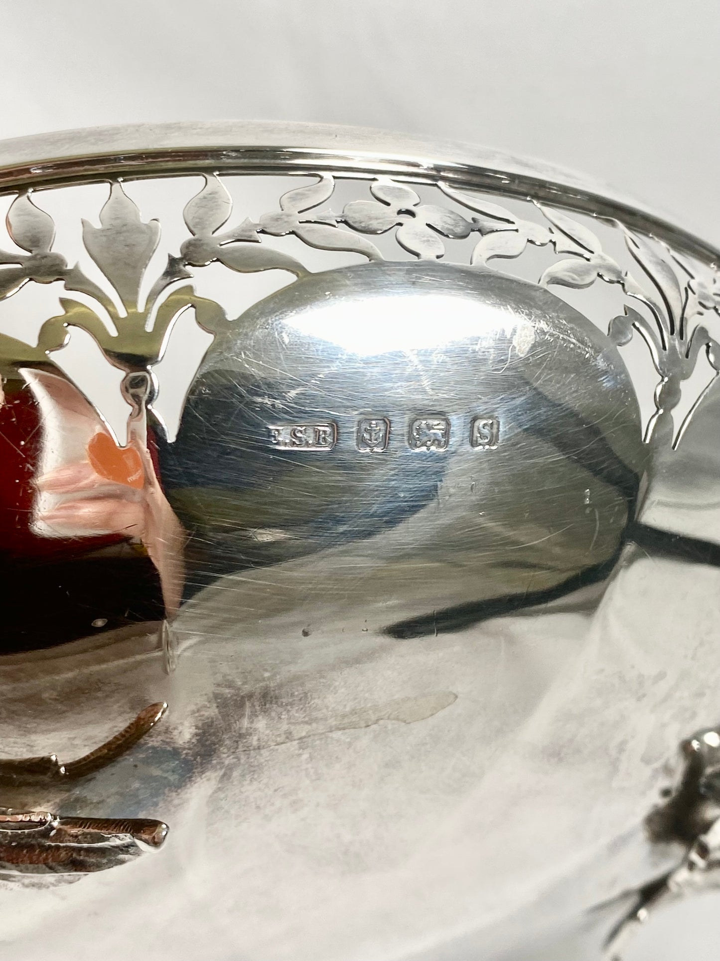 George V Fruit or Centrepiece Footed Bowl with Pierced Floral Motifs