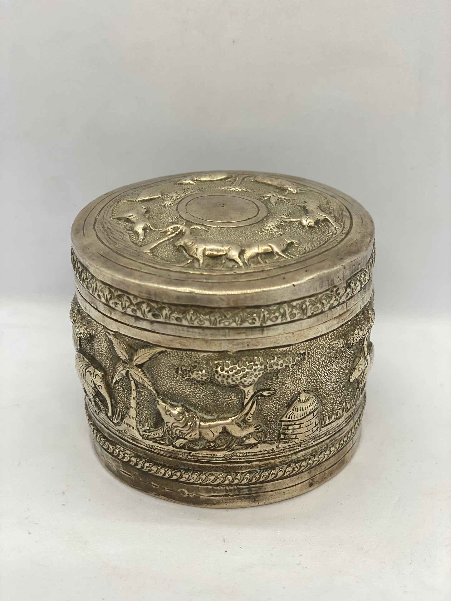 Round Colonial Indian Silver Box