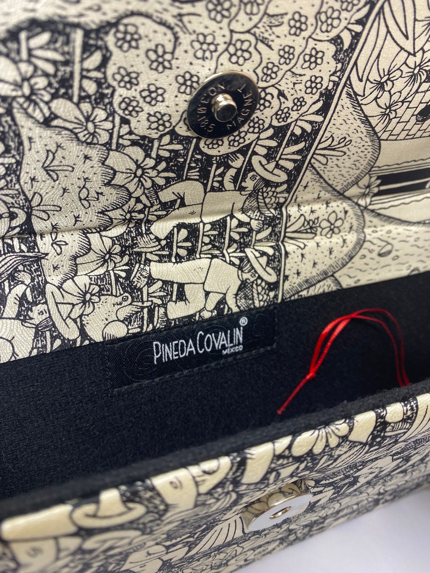 Vintage Pineda Covalin Black & White Clutch