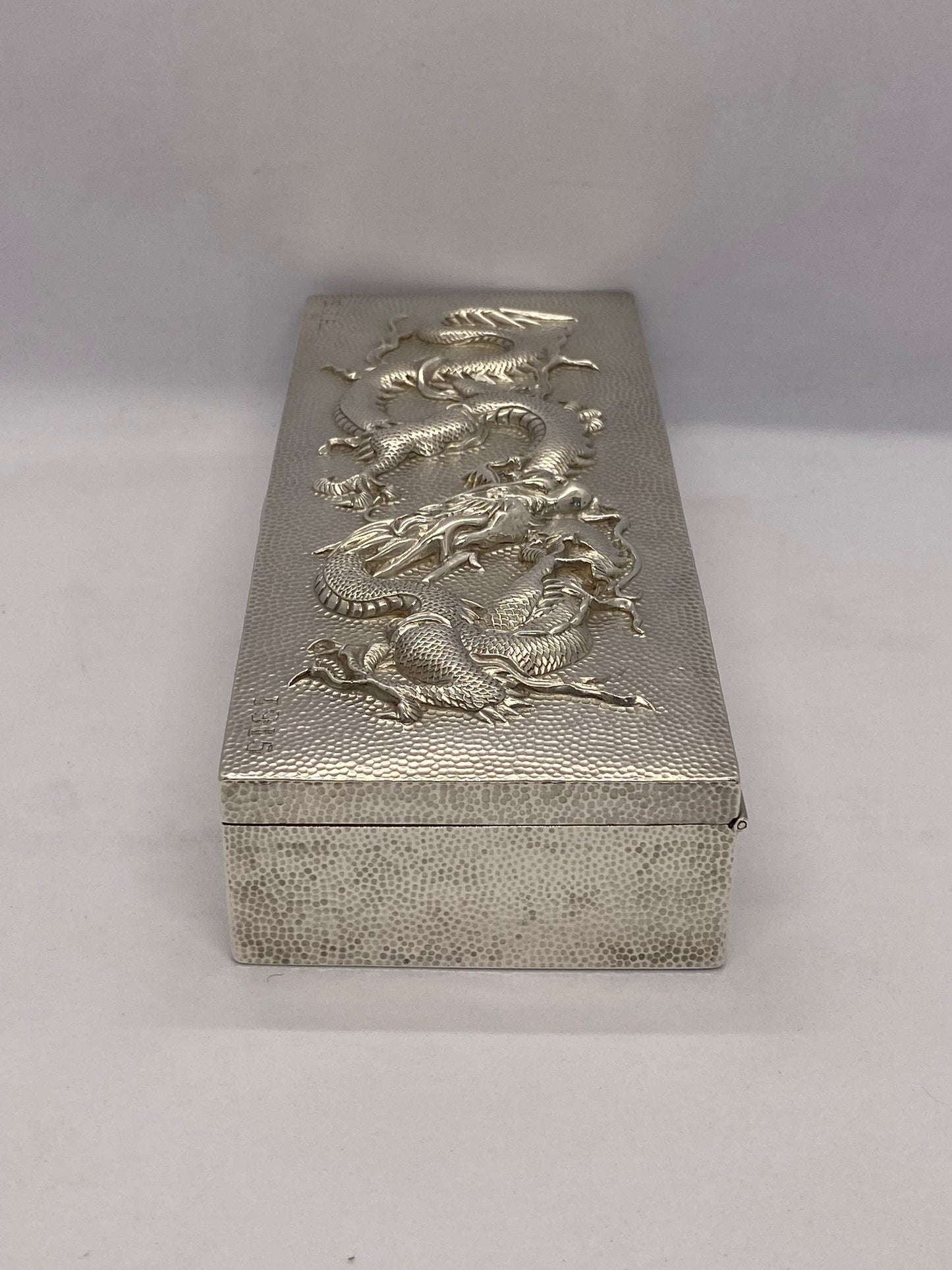 古董中国出口银盒配龙图案，联兴