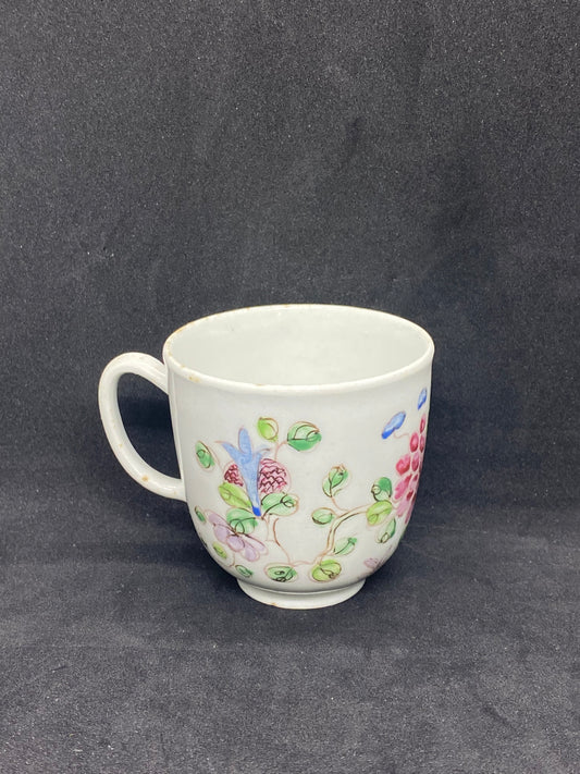 十八世纪弓形瓷粉彩咖啡罐杯 约 1750-1752 年