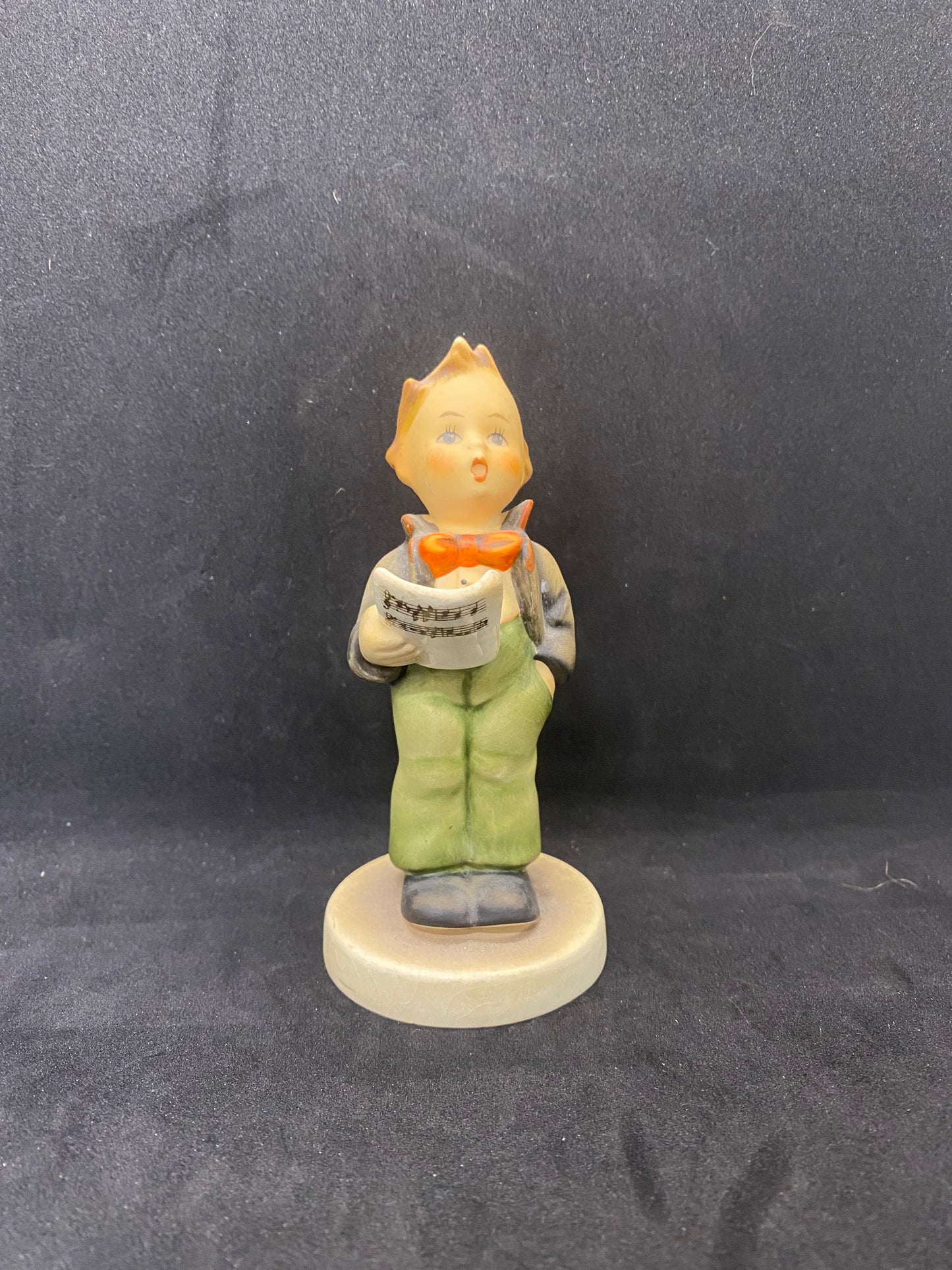 Goebel Hummel figurine ‘Soloist” circa 1964-1972