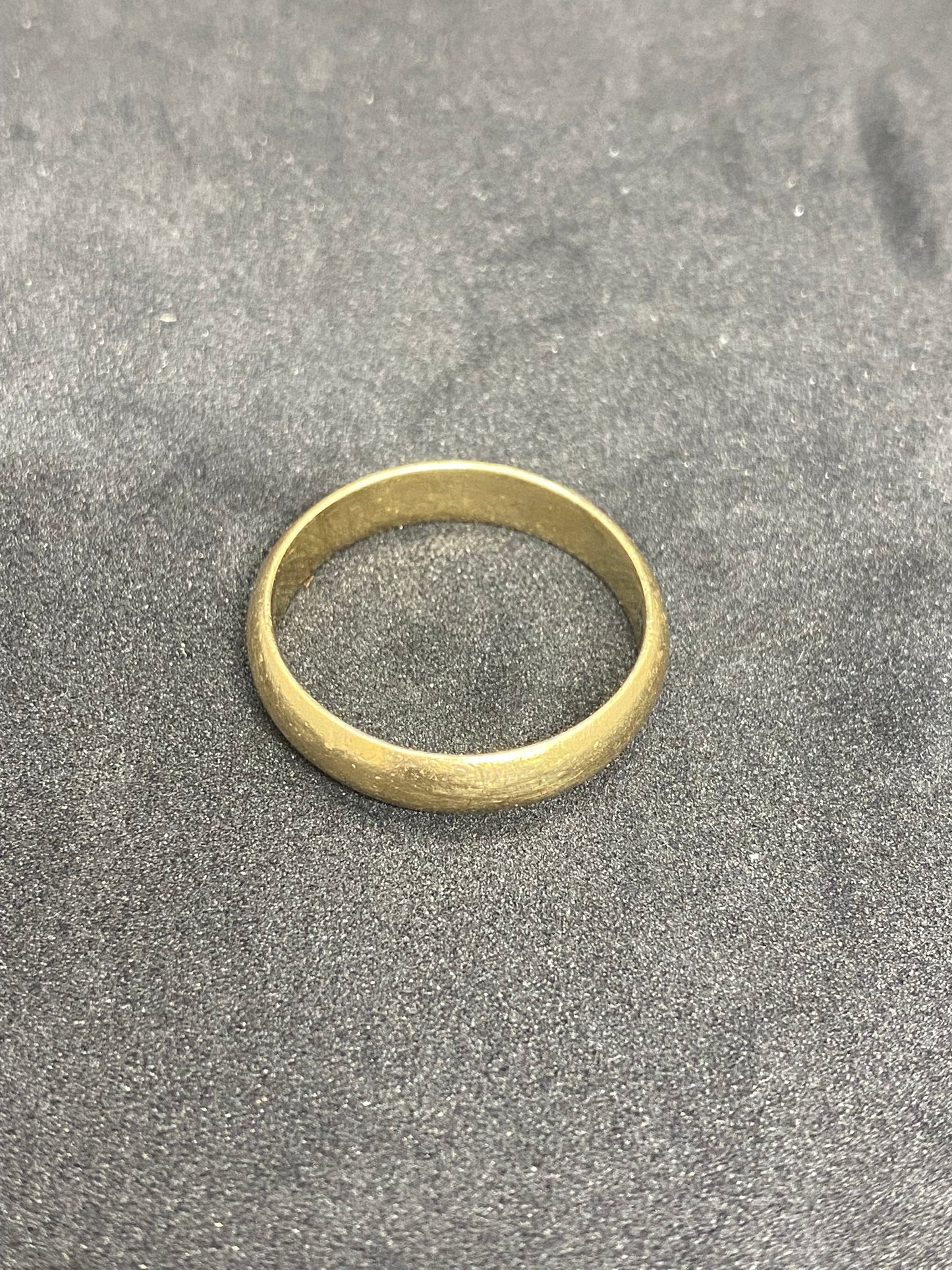 9ct gold ring hallmarked with 1992, Birmingham