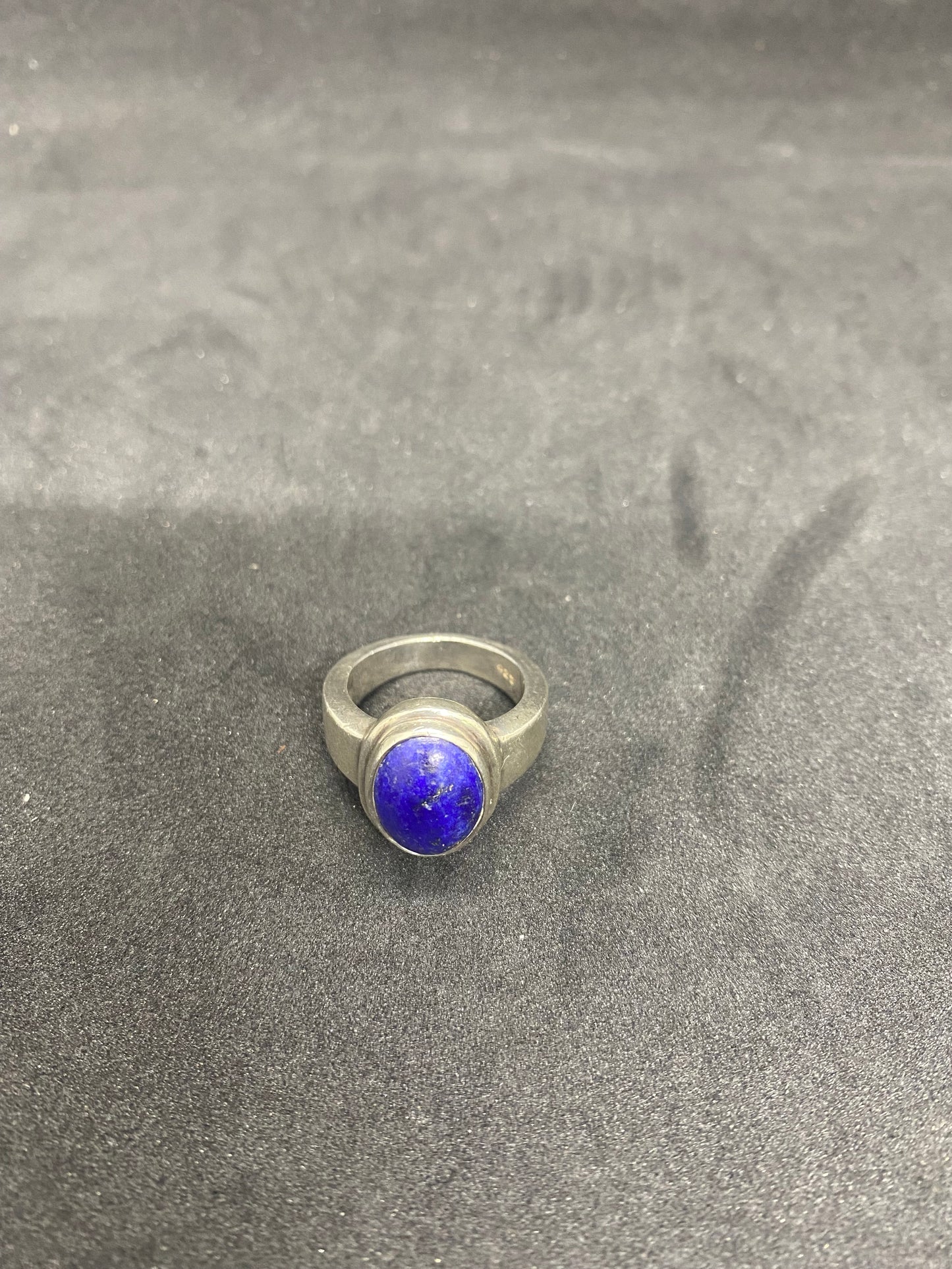 Vintage Sterling Silver and Lapis Lazuli Ring