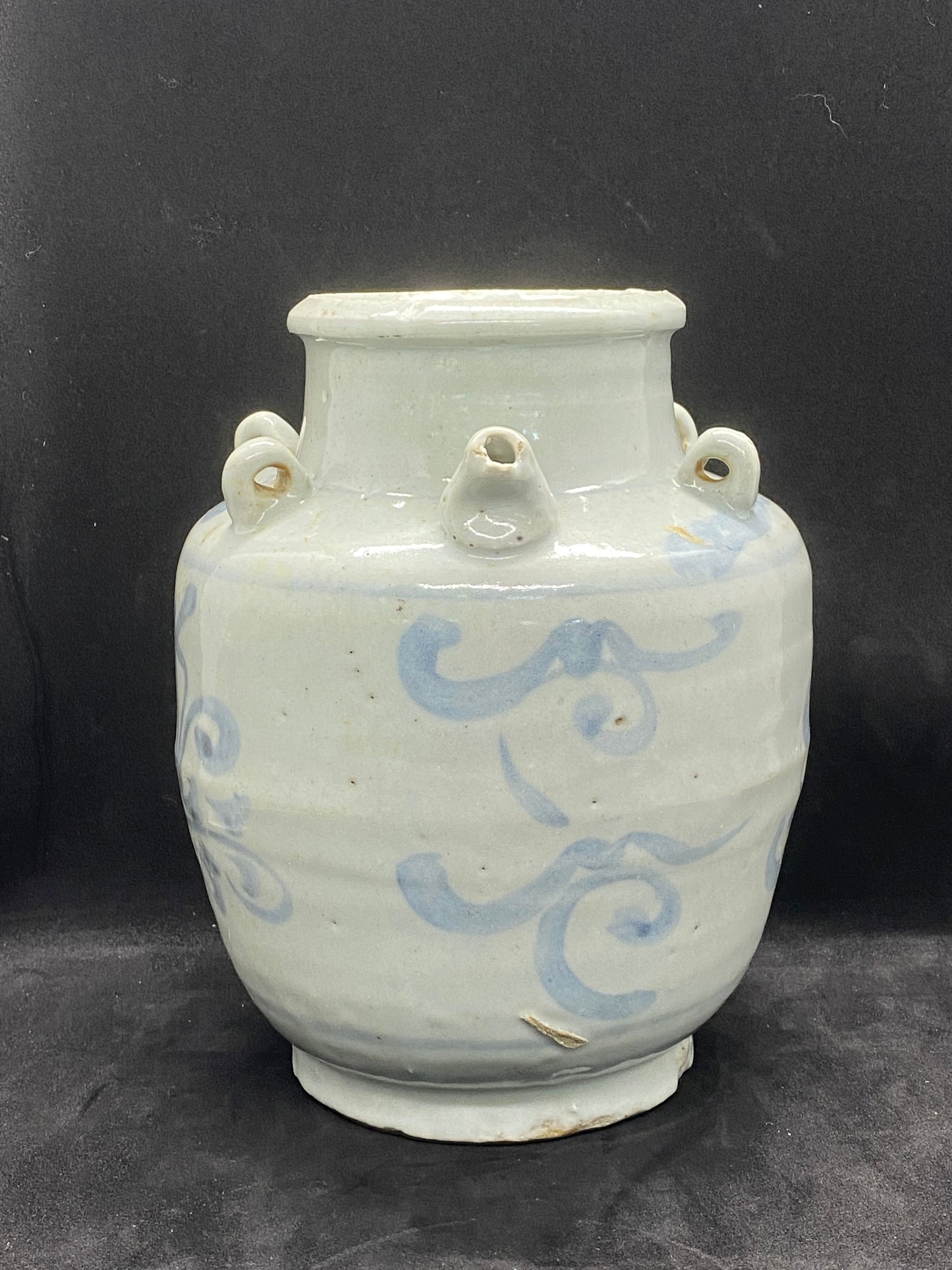 十九世纪汕头瓷器水篮壶或水托
