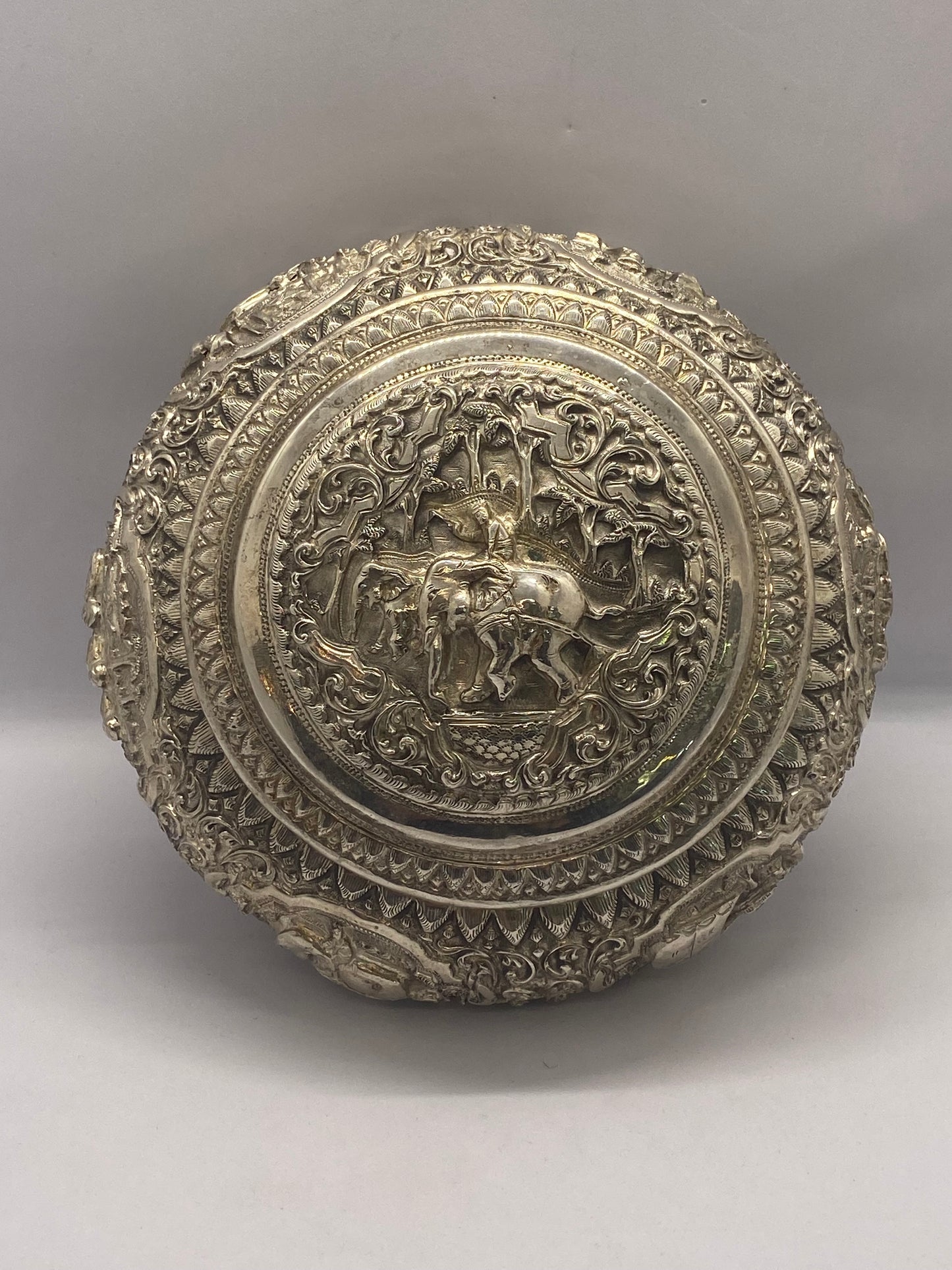 Antique Large Anglo-Indian Silver Repousse Box w Elephant Motifs