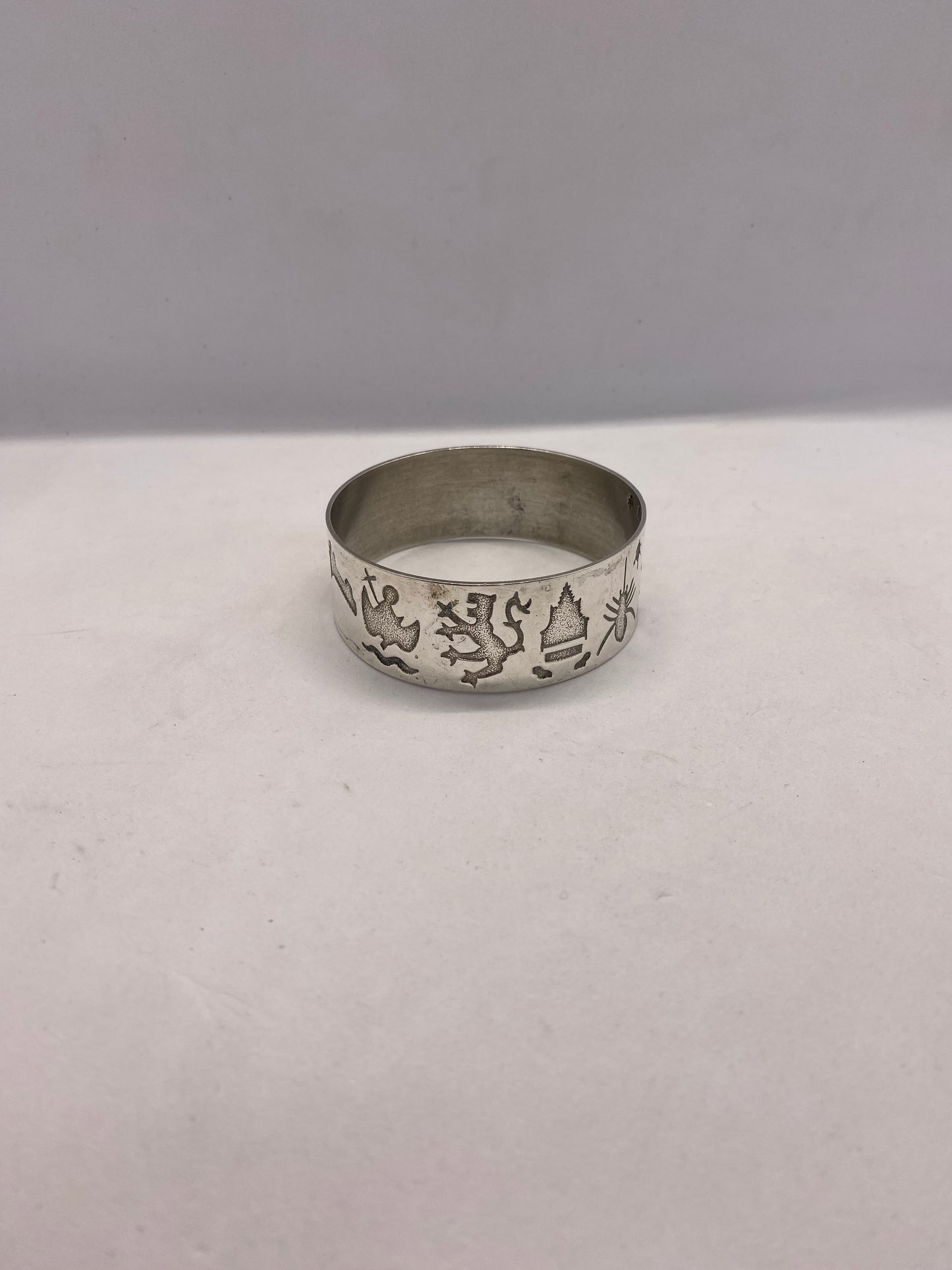 Vintage History of Scotland Silver Cuff by Michael D Hilliar, Late 20th c.