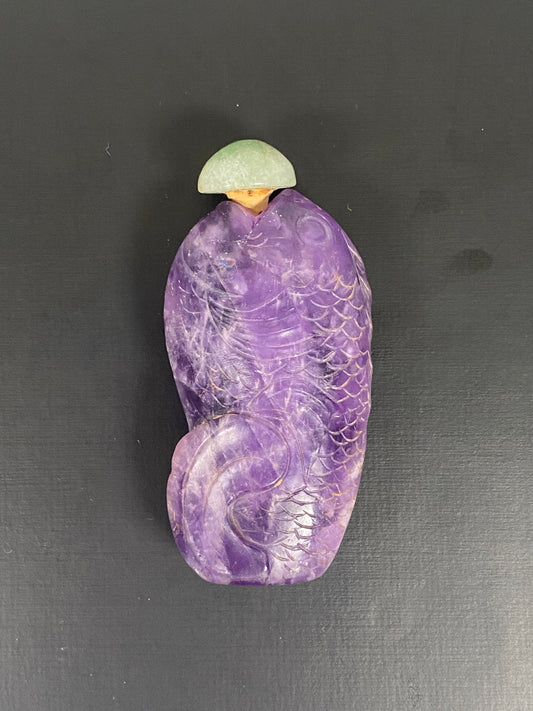 Mid to Late 19th century Chinese Amethyst Snuff Bottle