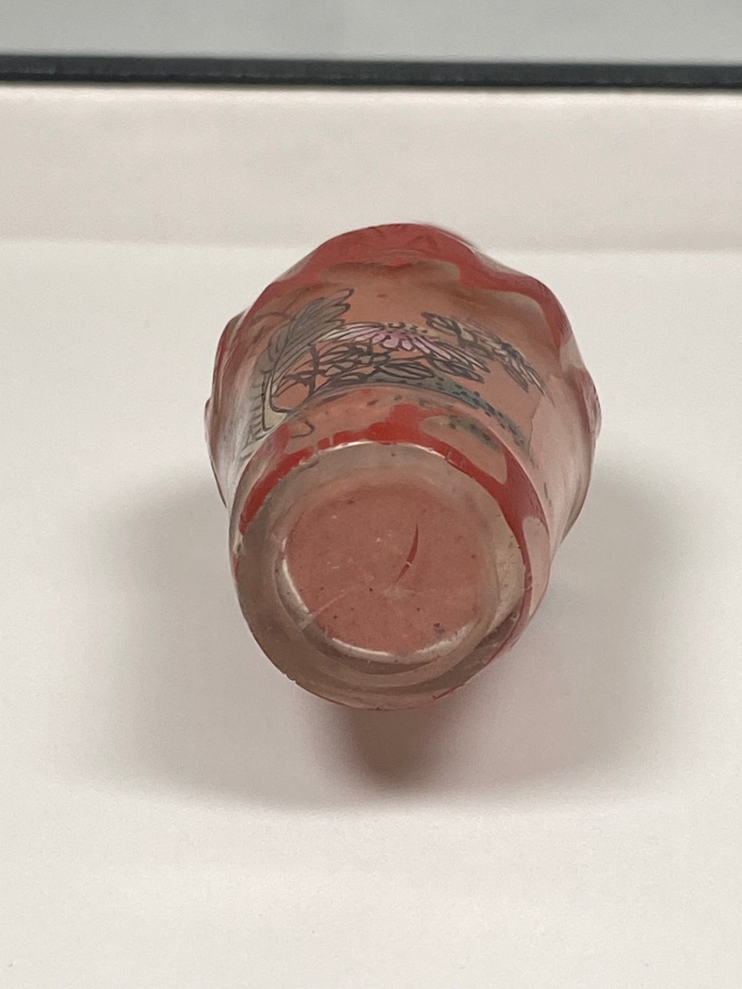 20th century Chinese Red Reverse Painted snuff bottle