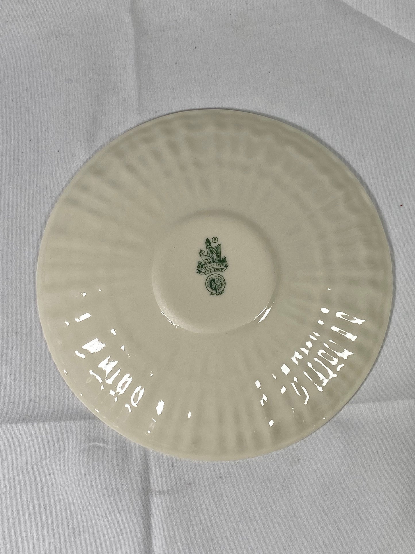 4 件套复古 Belleek 茶杯三件套，砗磲图案，第 6 届绿色标志