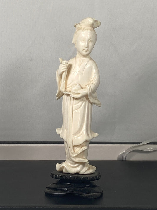 Antique Carved Chinese Ivory Figure of Guan Yin